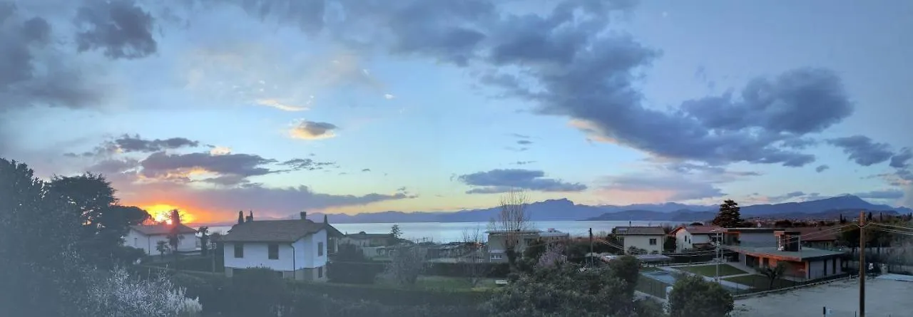 Villa La Magnolia - Private Beach Access, Garden, Views Lazise Apartment