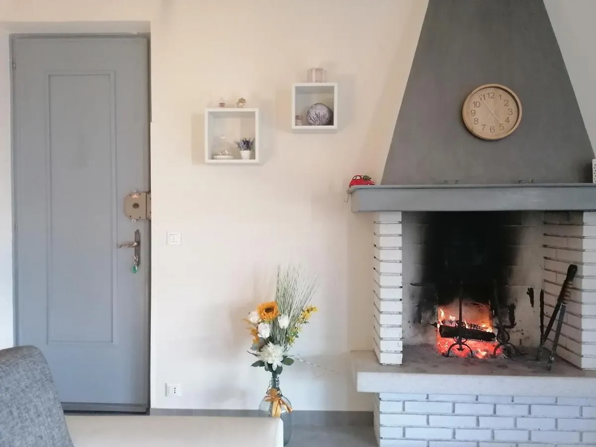 Apartment Villa La Magnolia - Private Beach Access, Garden, Views Lazise